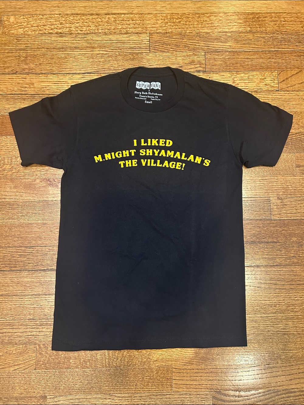 Super Yaki M. Night Shyamalan “The Village” (2004) Unisex T-shirt - NWOT, Small